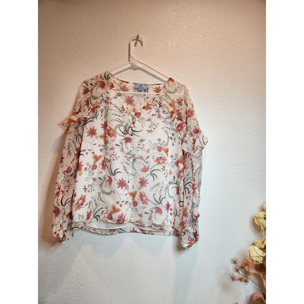 CeCe Floral Sheer Blouse – Size Small – 100% Polyester – PTP 19"‎ Length 21"